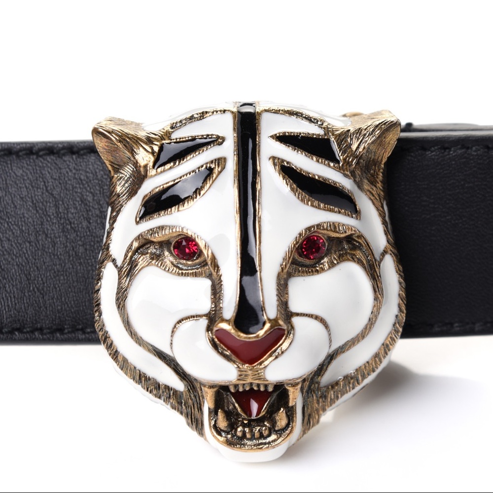 Black Gucci belt with gold white and red tiger face! 🐯🐅